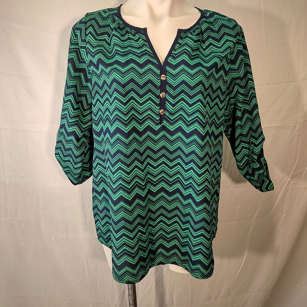 Emi & Joe women blouse green blue zigzag size large
